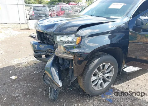 2021 Chevrolet Silverado 1500 4Wd Short Bed Rst/4Wd Standard Bed Rst z USA, uszkodzony, nr VIN 1GCUYEED2MZ387543